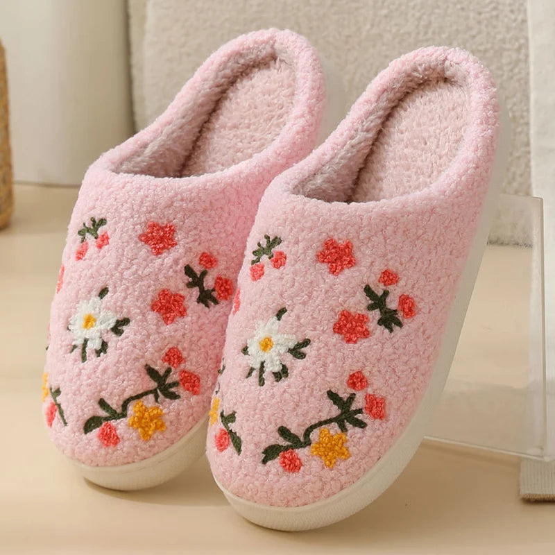 Women's Flower Embroidered Cotton Slippers Indoor Soft Sole Warm Plush Home Slippers Woman Comfort Flat Heel Winter Cotton Shoes